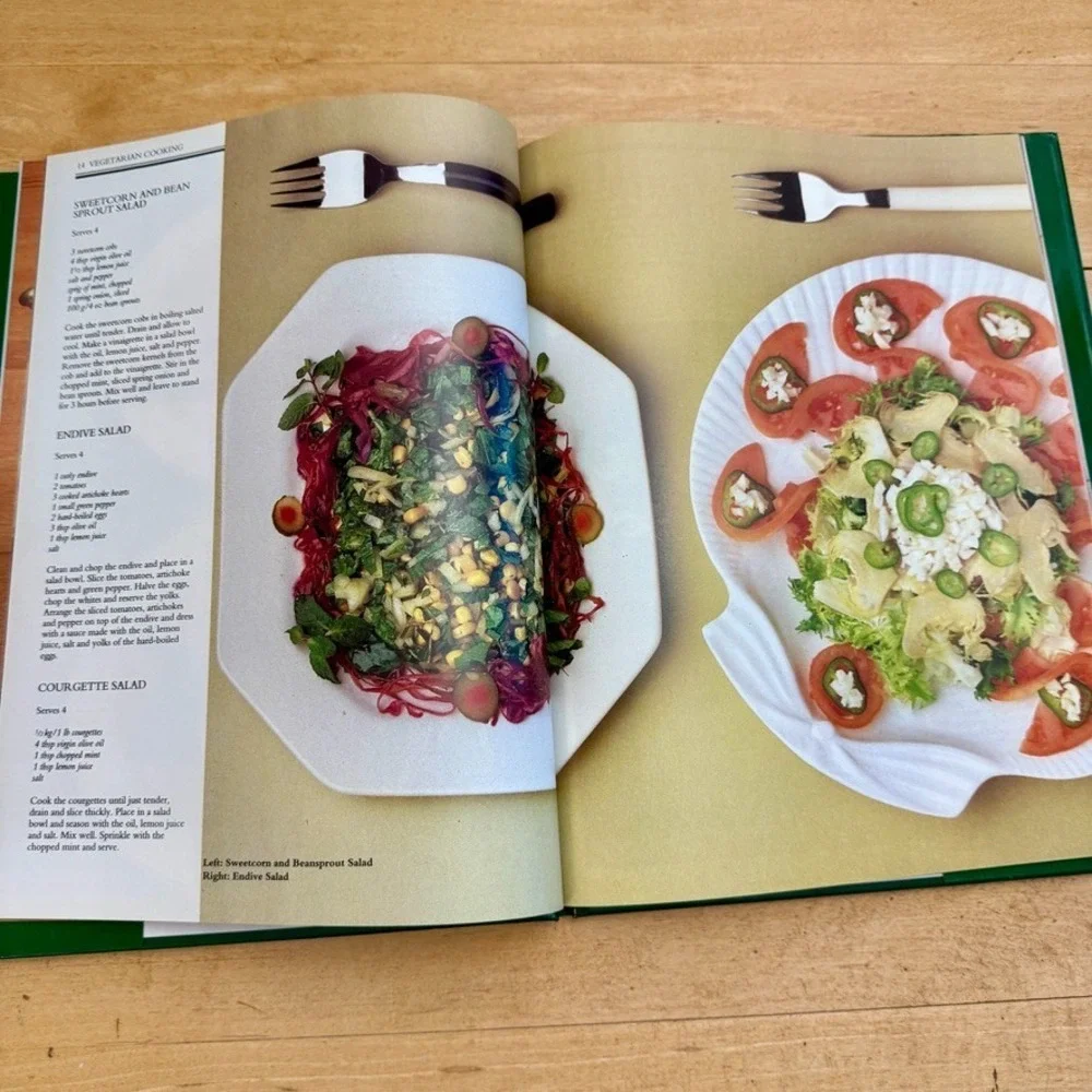 1993 All Colour Vegetarian Cooking Cookbook‎ Full-Color 240 Easy Recipes